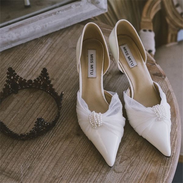sandals 2021 summer small size banquet dress high heels white mesh pearl pointed shallow mouth bridal wedding shoes simple female, Black
sandals 2021 summer small size banquet dress high heels white mesh pearl pointed shallow mouth bridal wedding shoes simple female, Black