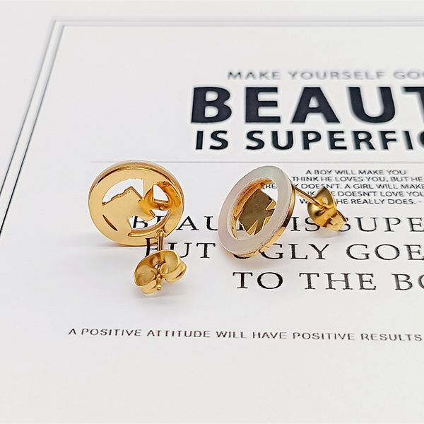 women female rose gold earrings stud letter m designer luxury series classic valentine's day gift european and american style jewelry d, Golden;silver
women female rose gold earrings stud letter m designer luxury series classic valentine's day gift european and american style jewelry d, Golden;silver