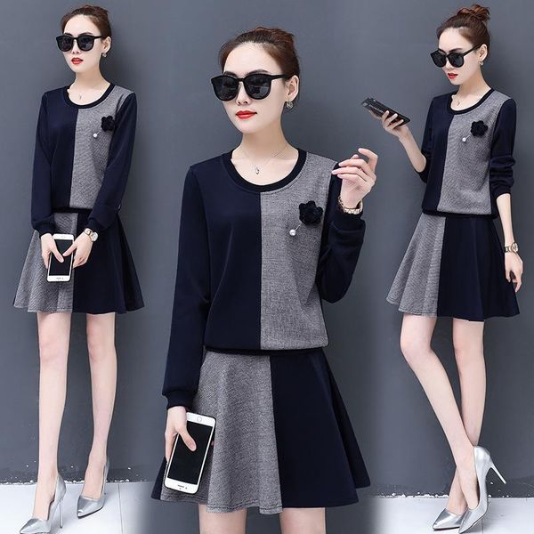 set female large size shirt a word skirt casual two-piece 2021 spring and autumn temperament wild hit color women's clothes two piece p, White
set female large size shirt a word skirt casual two-piece 2021 spring and autumn temperament wild hit color women's clothes two piece p, White