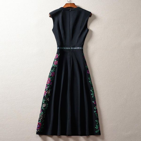 casual dresses 2021 embroidery black summer v-neck sleeveless flower plus size 3xl party mini dress vestidos, Black;gray
casual dresses 2021 embroidery black summer v-neck sleeveless flower plus size 3xl party mini dress vestidos, Black;gray