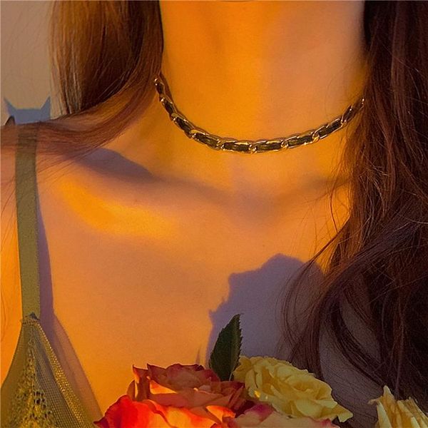 chokers cosyoo 2021 fashion women pu leather charm necklace short choker for jewelry gift, Golden;silver
chokers cosyoo 2021 fashion women pu leather charm necklace short choker for jewelry gift, Golden;silver