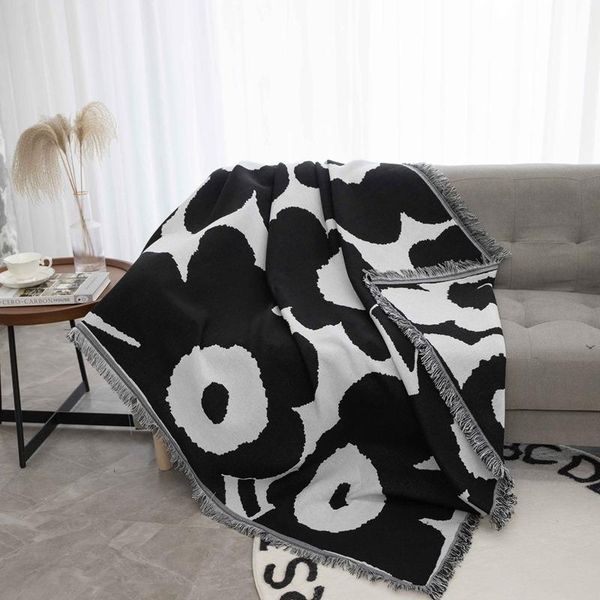 blankets nordic sofa cover soft and warm decorative home office bedspread on the bed towel sun flower cloth leisure picnic blanket
blankets nordic sofa cover soft and warm decorative home office bedspread on the bed towel sun flower cloth leisure picnic blanket