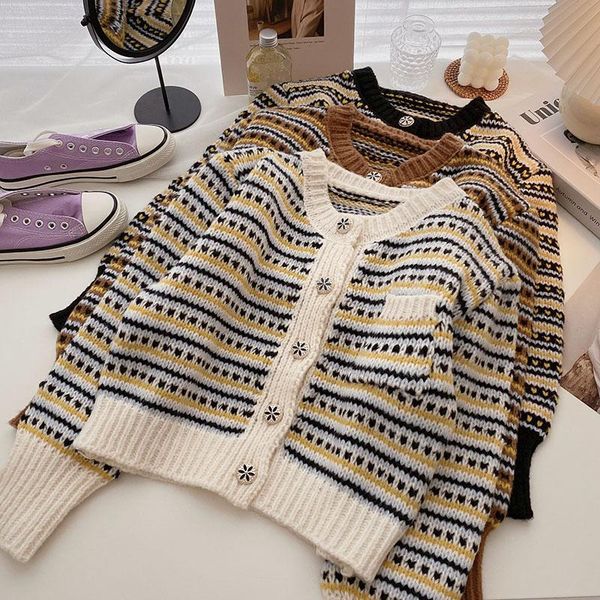 women's knits & tees o-neck long sleeve sweater coats 2021 autumn winter vintage loose cropped cardigan korean chic contrast color stri, White
women's knits & tees o-neck long sleeve sweater coats 2021 autumn winter vintage loose cropped cardigan korean chic contrast color stri, White