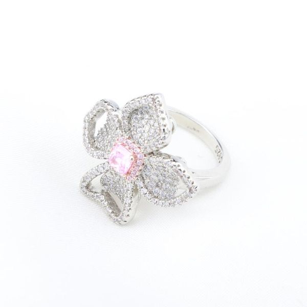 fashion big rings exaggerated flower hollow full inlay shining zircon two color jewelry for women wedding charm cocktail party, Slivery;golden
fashion big rings exaggerated flower hollow full inlay shining zircon two color jewelry for women wedding charm cocktail party, Slivery;golden