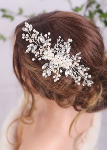 Silver Rhinestones Bridal Hair Comb Wedding Silver Hair Jewelry Hair piece Prom and Party Accessories for Women
Silver Rhinestones Bridal Hair Comb Wedding Silver Hair Jewelry Hair piece Prom and Party Accessories for Women