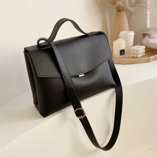 vintage fashion female tote bag 2021 new pu leather women's designer handbag capacity shoulder messenger
vintage fashion female tote bag 2021 new pu leather women's designer handbag capacity shoulder messenger