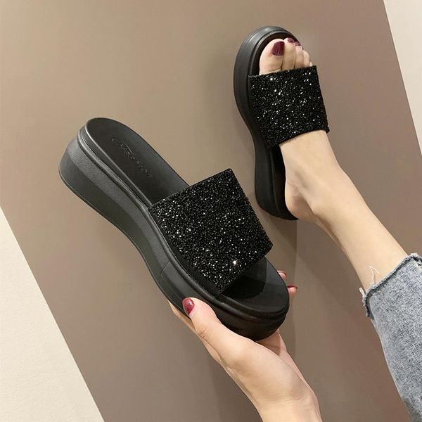 high-heeled shoes lady slippers women summer platform glitter slides fashion pantofle on a wedge jelly soft luxury 2021 bonded l, Black
high-heeled shoes lady slippers women summer platform glitter slides fashion pantofle on a wedge jelly soft luxury 2021 bonded l, Black