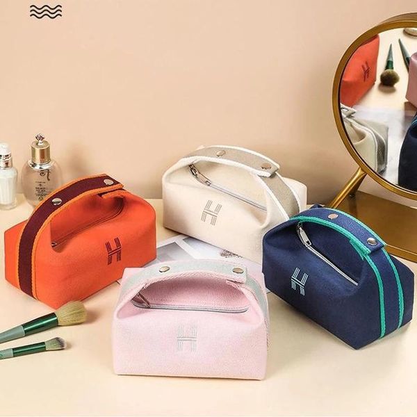 cosmetic bags & cases women canvas bag fashion handbag travel toiletry neceser mujer makeup necessarie feminina organizer bolso
cosmetic bags & cases women canvas bag fashion handbag travel toiletry neceser mujer makeup necessarie feminina organizer bolso