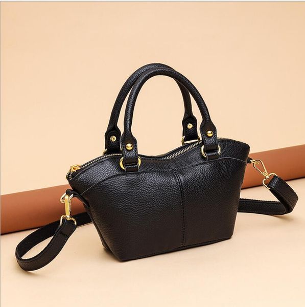 women's tote clutch genuine leather shoulder messenger bag handbags fashion and simple women bags crossbody
women's tote clutch genuine leather shoulder messenger bag handbags fashion and simple women bags crossbody