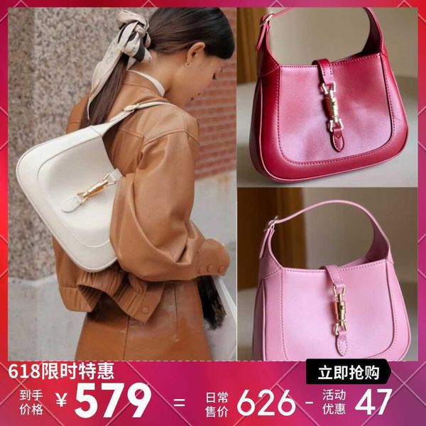 wholesale jackie straddle 1961 armpit fashion leather portable 2021 saddle bag luxurys designers bag luxurys designers bag
wholesale jackie straddle 1961 armpit fashion leather portable 2021 saddle bag luxurys designers bag luxurys designers bag