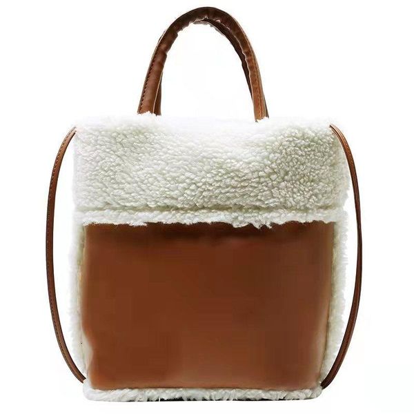 evening bags fall/winter hits the fur bag, same bucket bags, japan and south korea mini hand-held single-shoulder
evening bags fall/winter hits the fur bag, same bucket bags, japan and south korea mini hand-held single-shoulder