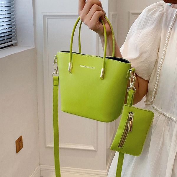 evening bags simple small pu leather bucket crossbody shoulder for women 2021 fashion luxury handbags and purses female travel tote
evening bags simple small pu leather bucket crossbody shoulder for women 2021 fashion luxury handbags and purses female travel tote