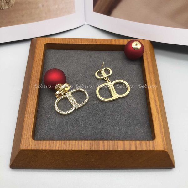 925 silver needle diamond inlaid pearl letter earrings fashion earrings black friday online deals accessories black friday
925 silver needle diamond inlaid pearl letter earrings fashion earrings black friday online deals accessories black friday