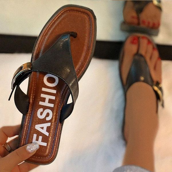 slippers 36-41 large size 2021 summer women sandals fashion metal buckle decoration flat beach shoes flip flops, Black
slippers 36-41 large size 2021 summer women sandals fashion metal buckle decoration flat beach shoes flip flops, Black