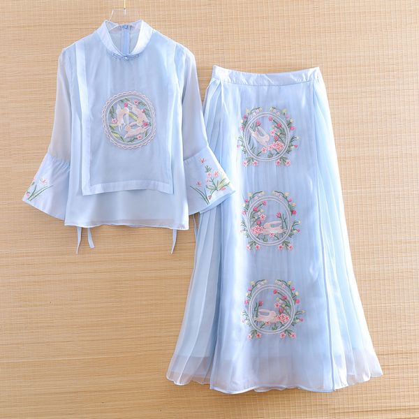 ladies skirt high-end women 2 pieces set vintage embroidery loose shirt + pleated a-line skirt elegant lady suit female s-xxl, White
ladies skirt high-end women 2 pieces set vintage embroidery loose shirt + pleated a-line skirt elegant lady suit female s-xxl, White