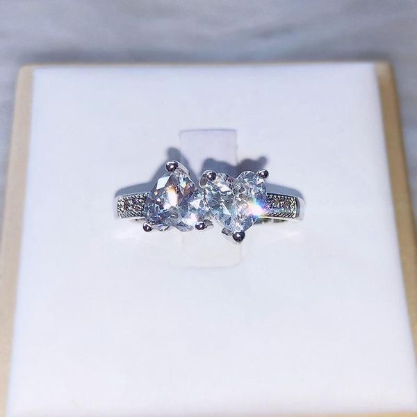 wedding rings fashion double heart crystal ring elegant temperament ladies factory wholesale, Slivery;golden
wedding rings fashion double heart crystal ring elegant temperament ladies factory wholesale, Slivery;golden