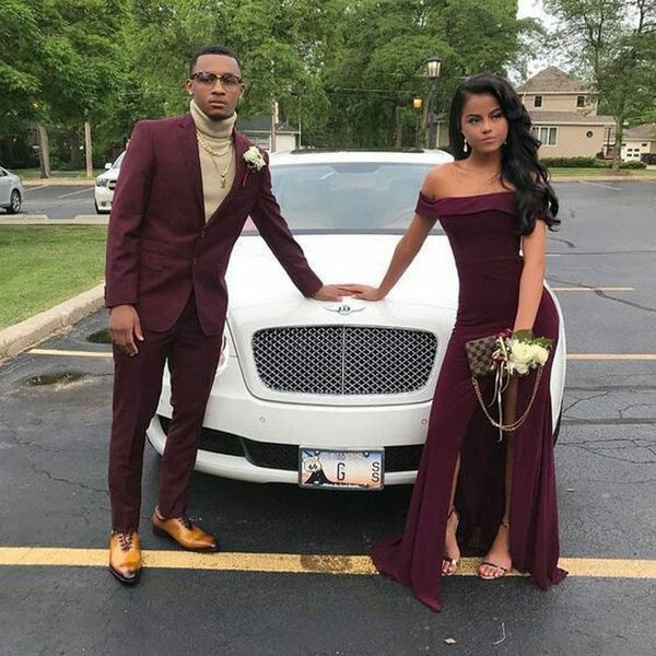 latest slim fit men suits for wedding man burgundy blazers groom tuxedos prom party 2piece costume homme trajes de hombre men's &, White;black
latest slim fit men suits for wedding man burgundy blazers groom tuxedos prom party 2piece costume homme trajes de hombre men's &, White;black