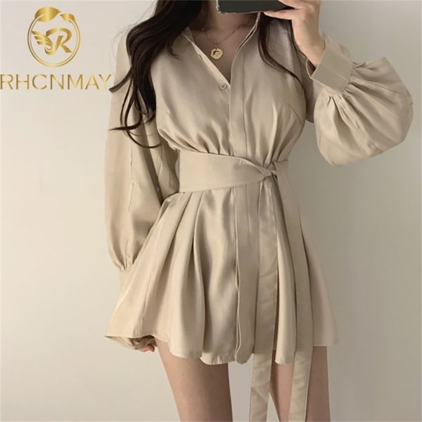 spring women two pieces sets causal long sleeve sashes slim waist blouse shirt + wide leg short 2pcs suit 210506, White
spring women two pieces sets causal long sleeve sashes slim waist blouse shirt + wide leg short 2pcs suit 210506, White