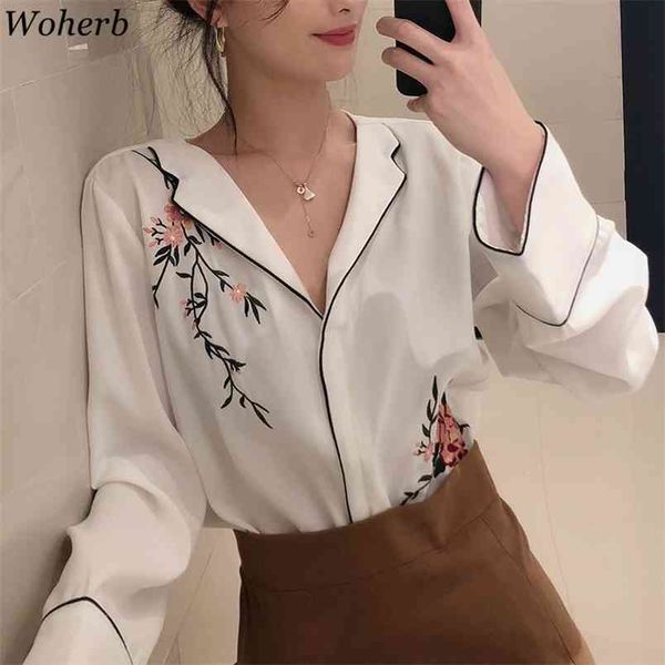 women's long sleeve shirt korean fashion vintage floral embroidery blusas casual blouses camisas para mujer 210519, White
women's long sleeve shirt korean fashion vintage floral embroidery blusas casual blouses camisas para mujer 210519, White