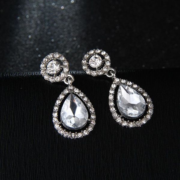 dangle & chandelier clear crystal zircon drop earrings for women elegant female fashion trendy brilliant jewelry simple stylish design, Silver
dangle & chandelier clear crystal zircon drop earrings for women elegant female fashion trendy brilliant jewelry simple stylish design, Silver