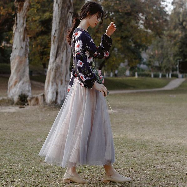 skirts double layers mesh long skirt for women korean style tutu 2021 spring female pleated ball gown tulle, Black 
skirts double layers mesh long skirt for women korean style tutu 2021 spring female pleated ball gown tulle, Black