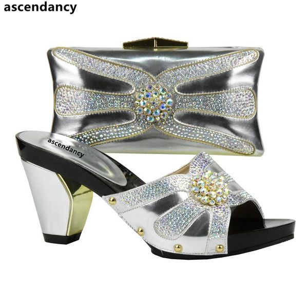 matching shoes and bag set decorated with rhinestone sliver color african bags italian in women italy dress, Black
matching shoes and bag set decorated with rhinestone sliver color african bags italian in women italy dress, Black