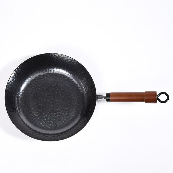 zhangqiu hand-wrought iron skillet on the tip of a chinese pure blacksmith pot pans
zhangqiu hand-wrought iron skillet on the tip of a chinese pure blacksmith pot pans