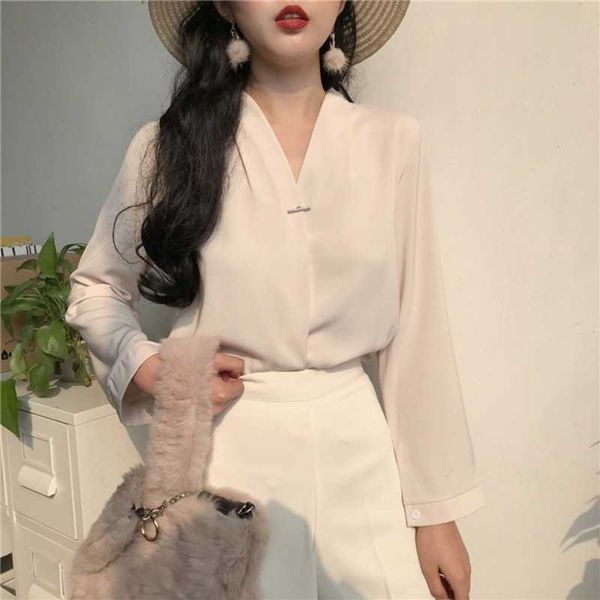 slim formal long sleeve women shirt ol autumn elegant temperament v neck chiffon blouse office ladies plus size 210601, White
slim formal long sleeve women shirt ol autumn elegant temperament v neck chiffon blouse office ladies plus size 210601, White