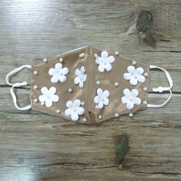 pearl mask star fashion talent nightclub party pluggable filter pure cotton ear hanging pearl mask
pearl mask star fashion talent nightclub party pluggable filter pure cotton ear hanging pearl mask