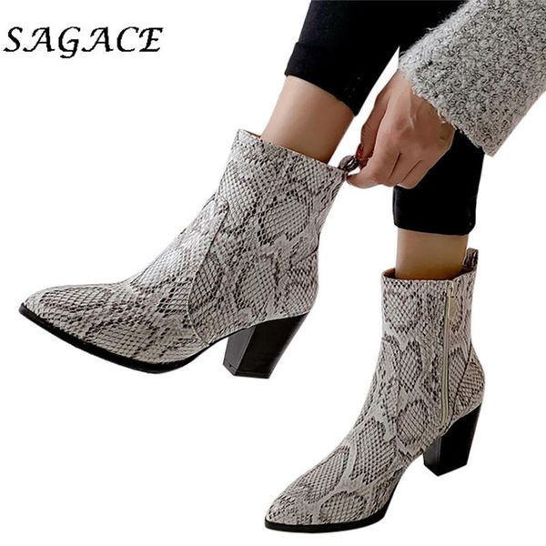 boots sagace shoes ladies leather snake print women zipper pointed toe square heels 2021 winter platform plush, Black
boots sagace shoes ladies leather snake print women zipper pointed toe square heels 2021 winter platform plush, Black