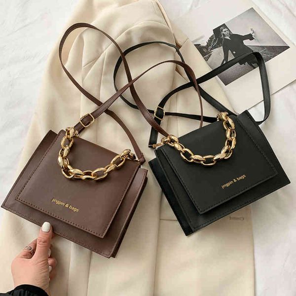 fashion solid color women crossbody vintage pu leather female shoulder messenger bags elegant chain handbags for young lady 
fashion solid color women crossbody vintage pu leather female shoulder messenger bags elegant chain handbags for young lady