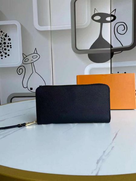 classic luxury designer wallet pochette felicie ladies long wallets fashion multicolor purse zipper purses box ship, Red;black
classic luxury designer wallet pochette felicie ladies long wallets fashion multicolor purse zipper purses box ship, Red;black