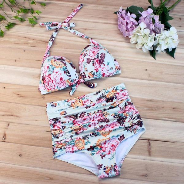 women's swimwear women fashion two-piece halter bra casual bikini set floral print high waist sleeveless suit, White;black
women's swimwear women fashion two-piece halter bra casual bikini set floral print high waist sleeveless suit, White;black