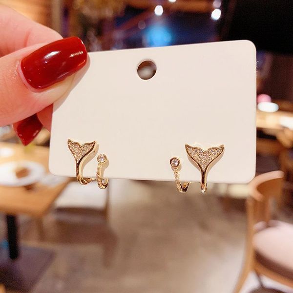 stud huitan korean style cute fishtail earrings for girls gold color shiny white cz daily wear party fashion women's accessories, Golden;silver
stud huitan korean style cute fishtail earrings for girls gold color shiny white cz daily wear party fashion women's accessories, Golden;silver