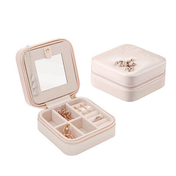 exquisite 2021 new waterproof solid gift boxes travel jewelry earrings necklace storage box jewelry show case, Black;white
exquisite 2021 new waterproof solid gift boxes travel jewelry earrings necklace storage box jewelry show case, Black;white
