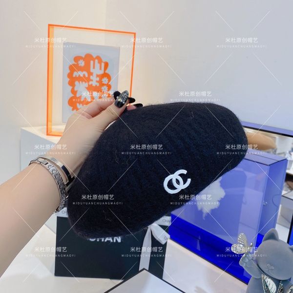 xiangjia correct version ~ 21 autumn winter new wool letter sweet beret painter hat young and versatile, Blue;gray
xiangjia correct version ~ 21 autumn winter new wool letter sweet beret painter hat young and versatile, Blue;gray