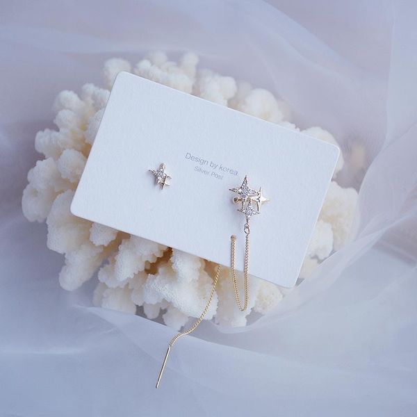 exquisite asymmetrical bling star stud earrings for women designer creativity luxury jewelry zircon s925 needle, Golden;silver
exquisite asymmetrical bling star stud earrings for women designer creativity luxury jewelry zircon s925 needle, Golden;silver