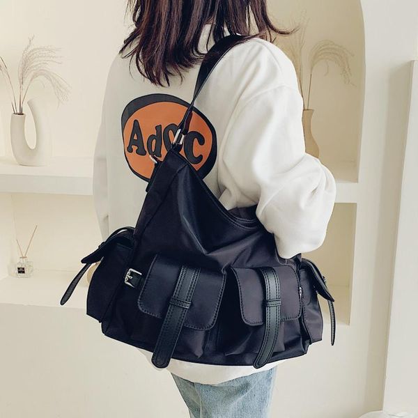 duffel bags large-capacity travel bag women's single shoulder portable large men's port wind tactical short-distance luggage
duffel bags large-capacity travel bag women's single shoulder portable large men's port wind tactical short-distance luggage