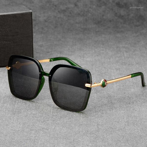 sunglasses women fashion square sun glasses female mirror shades ladies classic vintage feminino, White;black
sunglasses women fashion square sun glasses female mirror shades ladies classic vintage feminino, White;black