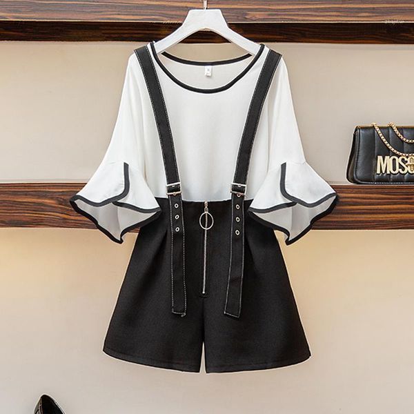 two piece dress 2021 summer 2 pieces set women white blouses +black strap shorts plus size outfits for tracksuits
two piece dress 2021 summer 2 pieces set women white blouses +black strap shorts plus size outfits for tracksuits