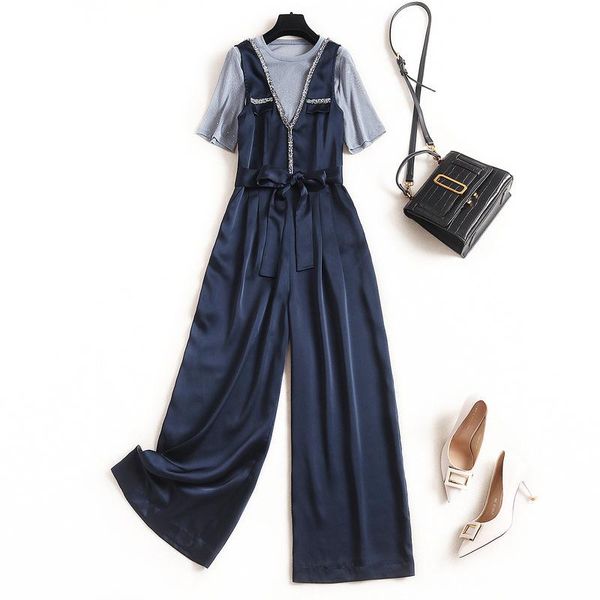 women v-neck wide leg overalls + lurex short sleeve t-shirts plus size casual two piece set summer 2021 fashion jumpsuits women's pant, White
women v-neck wide leg overalls + lurex short sleeve t-shirts plus size casual two piece set summer 2021 fashion jumpsuits women's pant, White