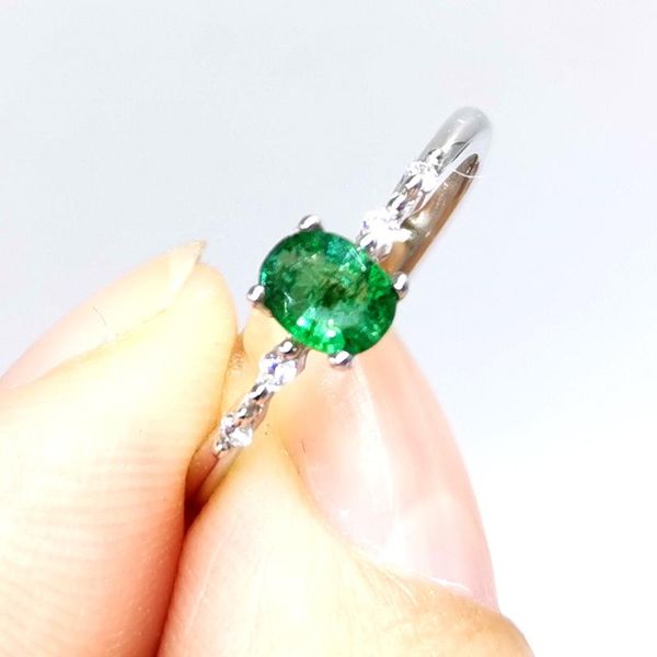 cluster rings natural emerald 925 sterling silver ring women simple design gift, Golden;silver
cluster rings natural emerald 925 sterling silver ring women simple design gift, Golden;silver