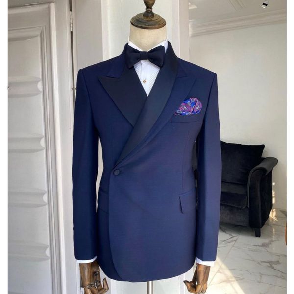 men's suits & blazers splicing lapel men one button wedding tuxedos for prom 2 pcs slim fit male fashion costume blazer with pants eecp, White;black
men's suits & blazers splicing lapel men one button wedding tuxedos for prom 2 pcs slim fit male fashion costume blazer with pants eecp, White;black