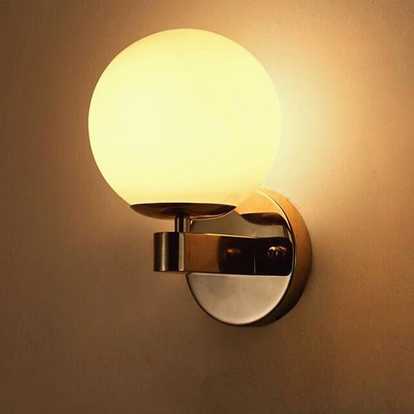 wall lamp nordic indoor bedside led creative bedroom modern minimalist living room aisle corridor light (without bulb)
wall lamp nordic indoor bedside led creative bedroom modern minimalist living room aisle corridor light (without bulb)