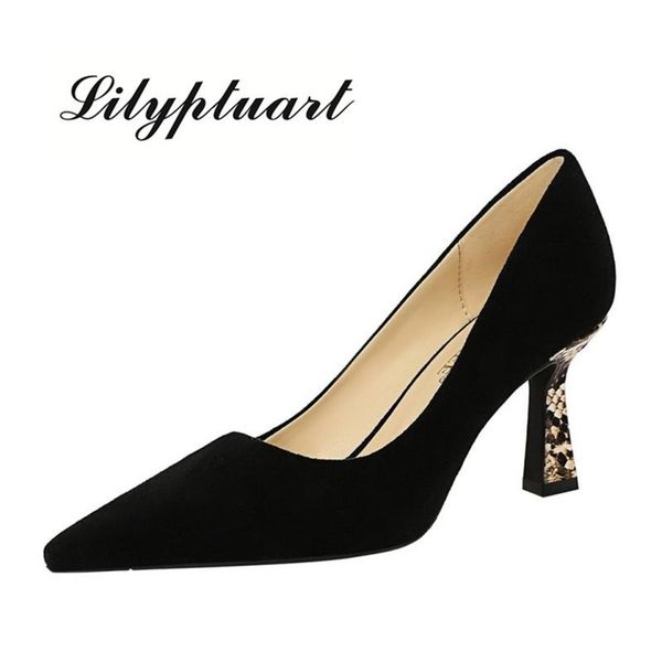 dress shoes european and american fashion simple leopard with color matching single suede shallow mouth pointed high heel women, Black
dress shoes european and american fashion simple leopard with color matching single suede shallow mouth pointed high heel women, Black