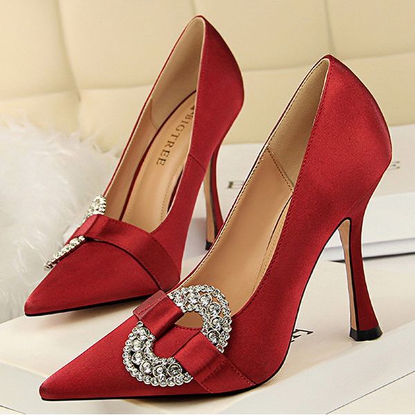 2021 shoes high heels satin shallow mouth woman pumps rhinestone wedding shoes party shoes fashion ladies footwear1, Black
2021 shoes high heels satin shallow mouth woman pumps rhinestone wedding shoes party shoes fashion ladies footwear1, Black