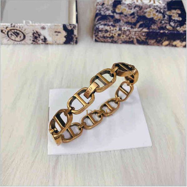 factory specials aa version letter bracelet g9iw, Black 
factory specials aa version letter bracelet g9iw, Black