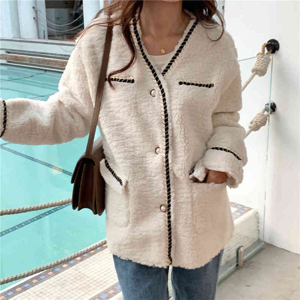 comellambswool warm outerwear patchwork women casual v-neck office lady street loose coat plush jackets 210515, Black;brown
comellambswool warm outerwear patchwork women casual v-neck office lady street loose coat plush jackets 210515, Black;brown