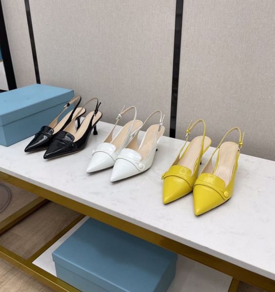 sandals slippers pointed cat heel sandals women's 2021 spring and summer new cat heel back empty sandals french shallow single shoes zl, Black
sandals slippers pointed cat heel sandals women's 2021 spring and summer new cat heel back empty sandals french shallow single shoes zl, Black