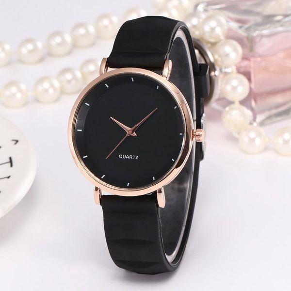 wristwatches 2021 arrive women's watches minimalist style quartz watch with leather band reloj de mujer, Slivery;brown
wristwatches 2021 arrive women's watches minimalist style quartz watch with leather band reloj de mujer, Slivery;brown